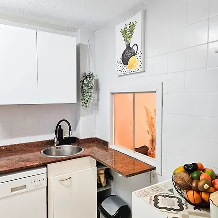 21 Calle Jardin Daire *